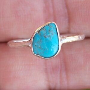 Stunning 925 sterling silver raw turquoise ring